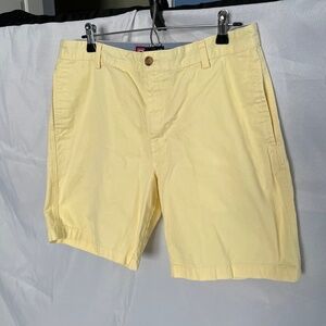 Mens Chaps Yellow Shorts size 34